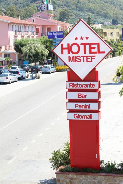 פאלרנה Hotel Mistef מראה חיצוני תמונה