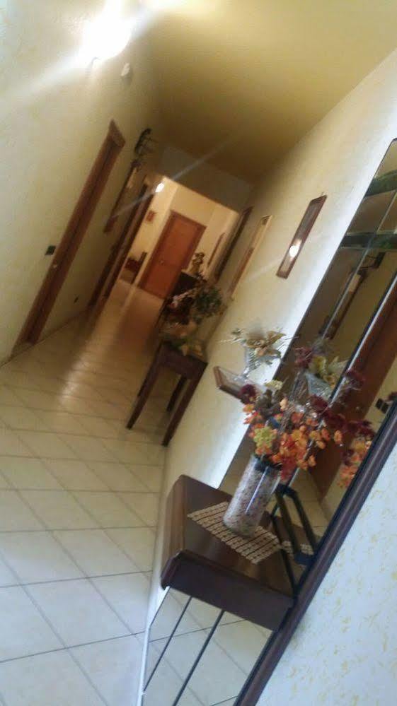 פאלרנה Hotel Mistef מראה חיצוני תמונה