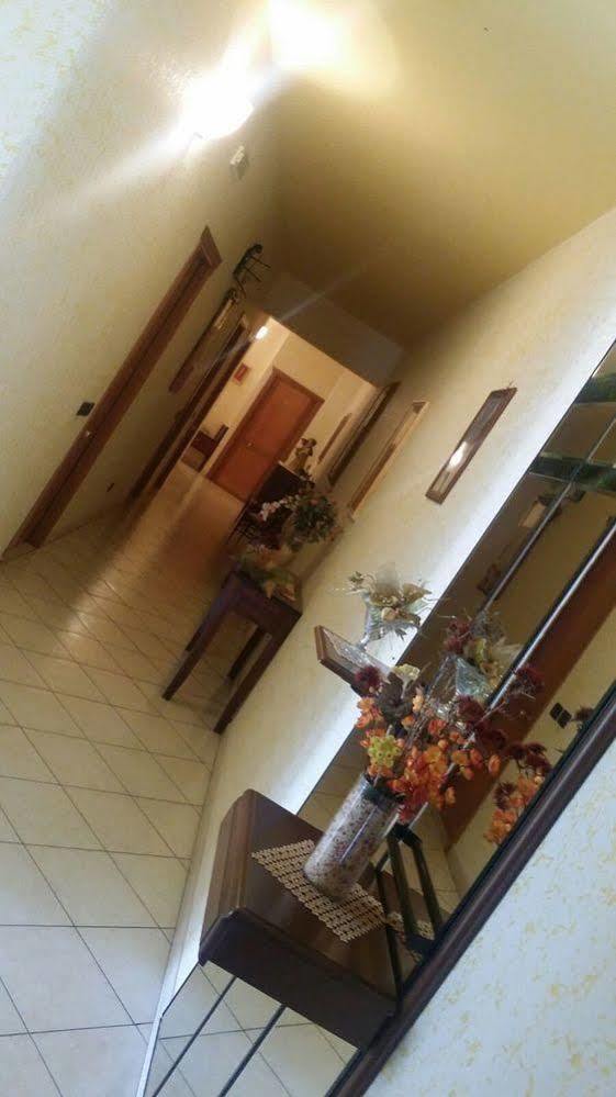 פאלרנה Hotel Mistef מראה חיצוני תמונה